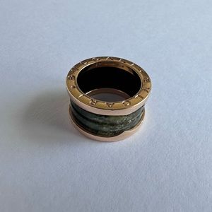 Bvlgari B.Zero 1 ring green marble 18k rose gold, size 51 / 5.75